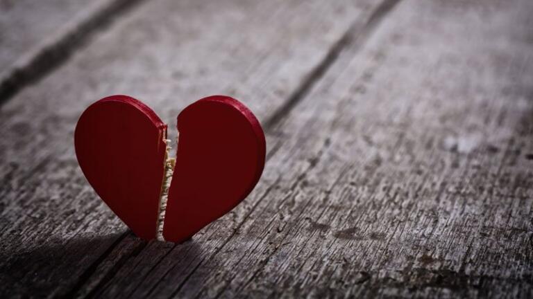 最近離婚した芸能人の離婚理由とは？オシドリ夫婦でも熟年離婚した人まとめ